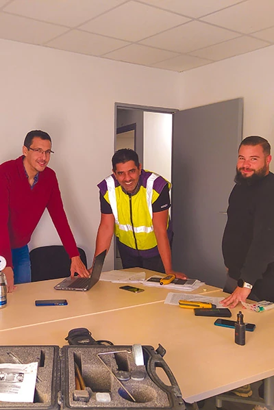 Qui contacter pour un diagnostic d'humidité ?